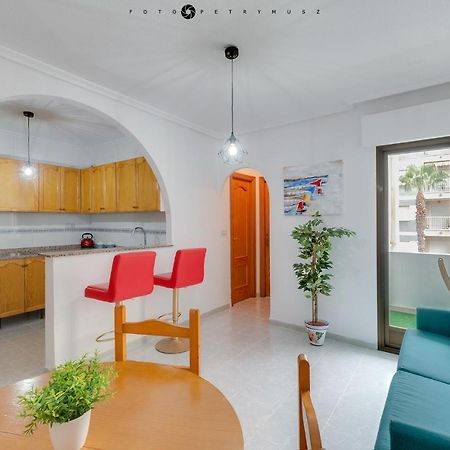 Colorful Apartment 托雷维耶哈 外观 照片